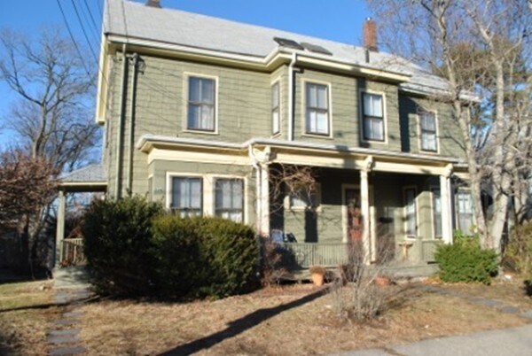 Primary Photo - 37 Maple St