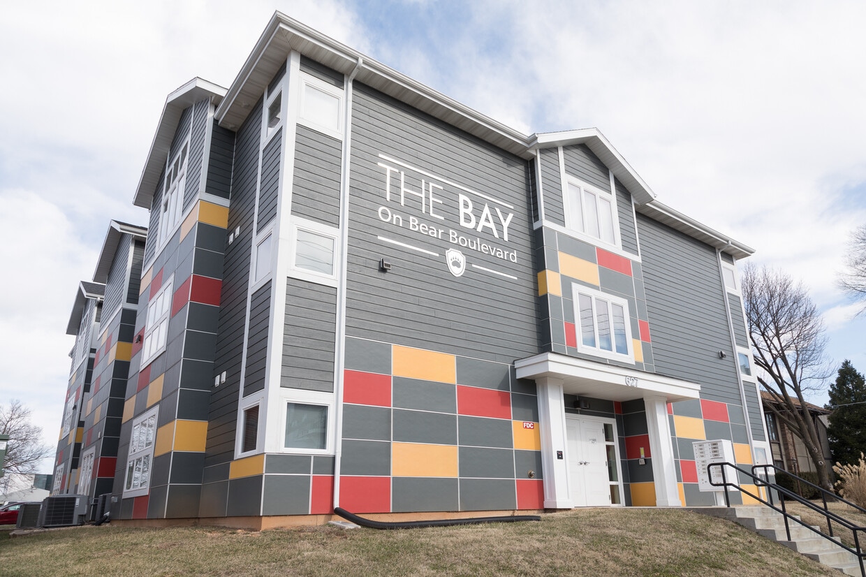Primary Photo - The Bay