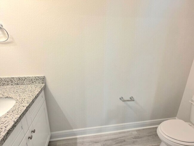 Foto del edificio - 8742 Meadow Flower Ln