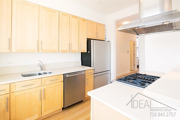 Building Photo - 150 Clermont Avenue #PH1R