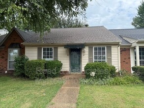 Building Photo - 7004 Wesley Ct
