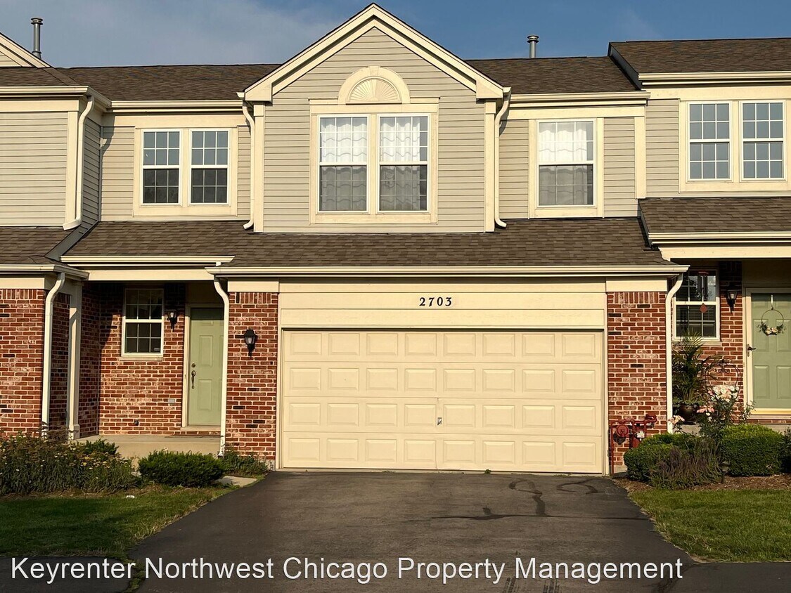 2703 Bay View Cir, Algonquin, IL 60102 House Rental in Algonquin, IL