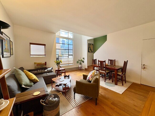 Photo - Soho Loft in Prime North Beach Locaton