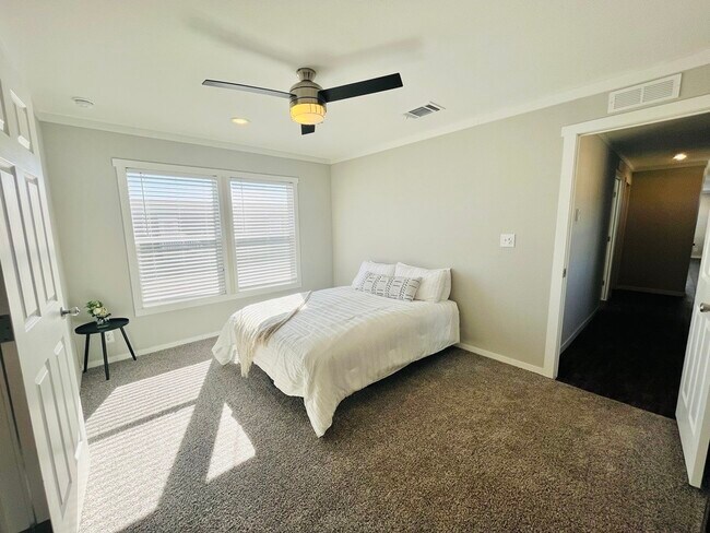 Master Bedroom - 760 Abode Ln