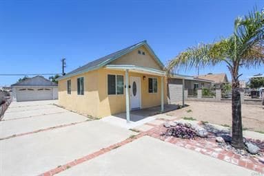 Foto del edificio - 10571 Sycamore Ave