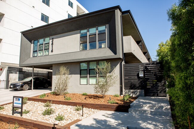 Foto del edificio - 3414 Keystone Ave