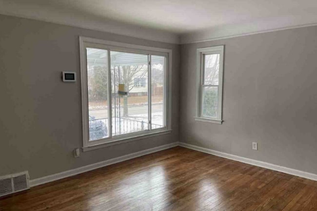 Foto del edificio - 19309 Fairway Ave