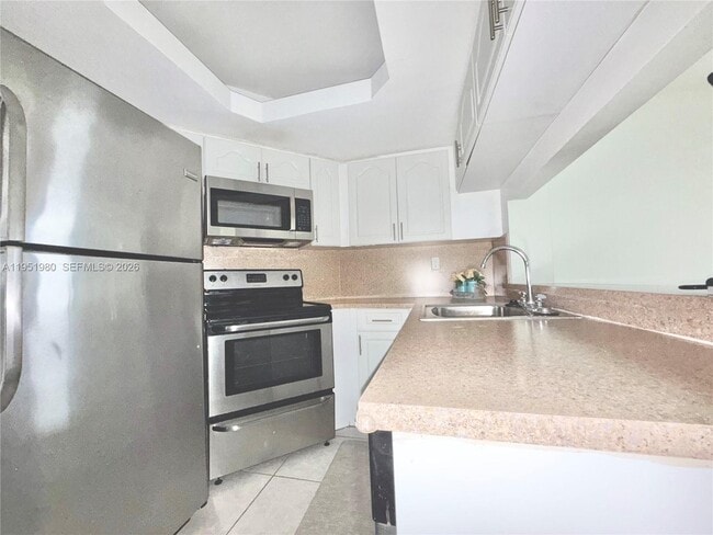 Foto del edificio - 8205 SW 152nd Ave