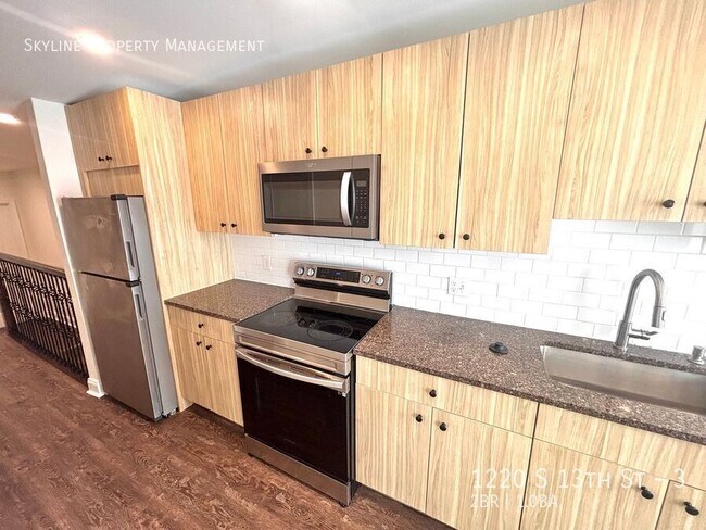 Foto del edificio - 1220 S 13th St