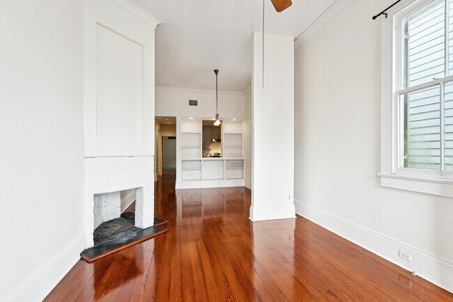 Foto del edificio - 1533 Dublin St