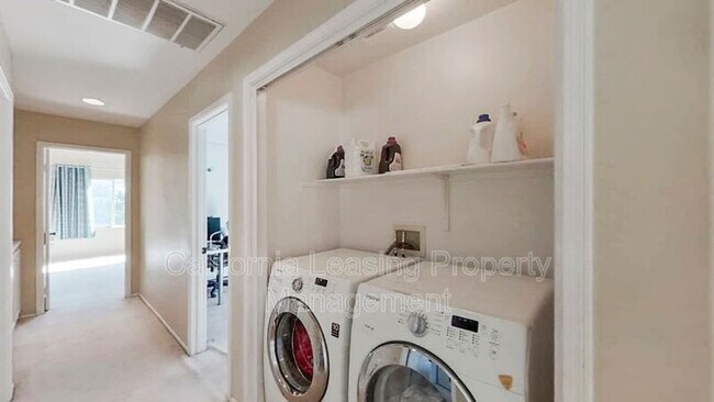 Building Photo - 25802 Hammet Cir