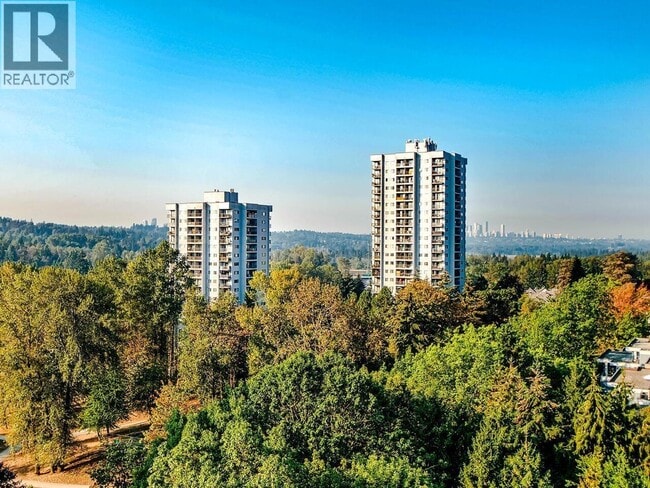 Photo du bâtiment - 9521 Cardston Ct