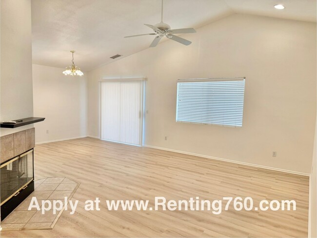 Foto del edificio - Beautifully Renovated 3-Bed, 2-Bath Home i...