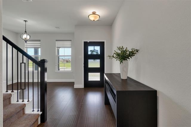 Building Photo - 414 Gatecrest Dr