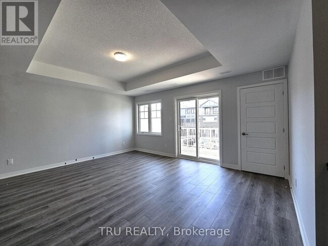 Photo du bâtiment - 19 Pyrite Private