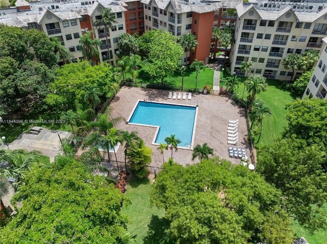 Foto del edificio - 8120 Geneva Ct
