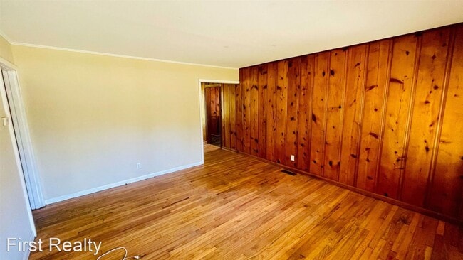 Building Photo - 3 br, 1 bath House - 1571 Saugahatchee Road