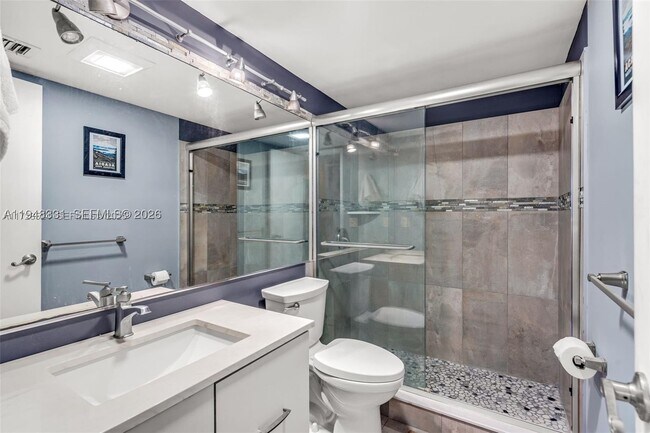 Foto del edificio - 320 SE 10th St
