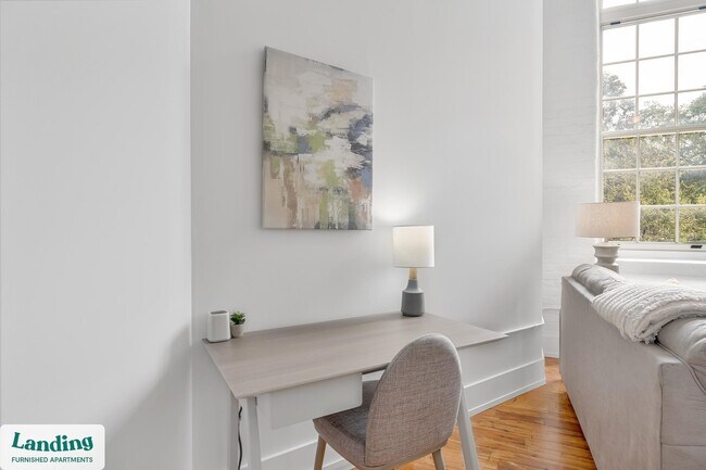 Building Photo - 31 Victor St