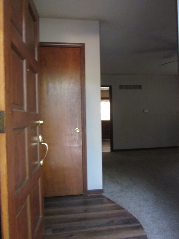 Foto del edificio - 427 S Cardinal Dr