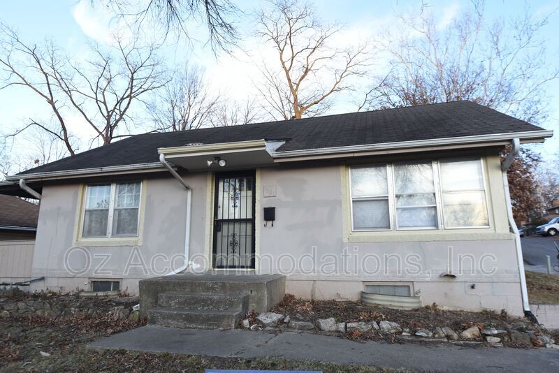 Primary Photo - 1501 N 22nd St