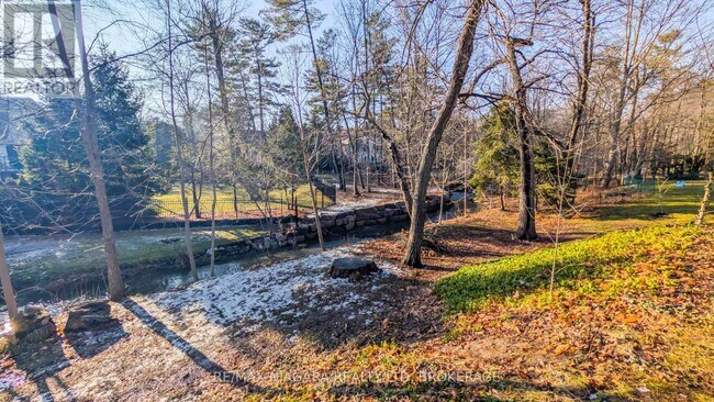 Photo du bâtiment - 262 Alscot Crescent