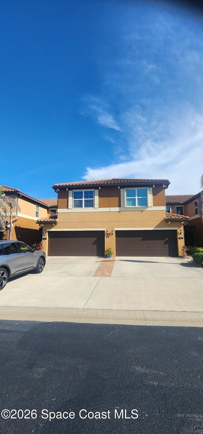Building Photo - 92 Clemente Dr