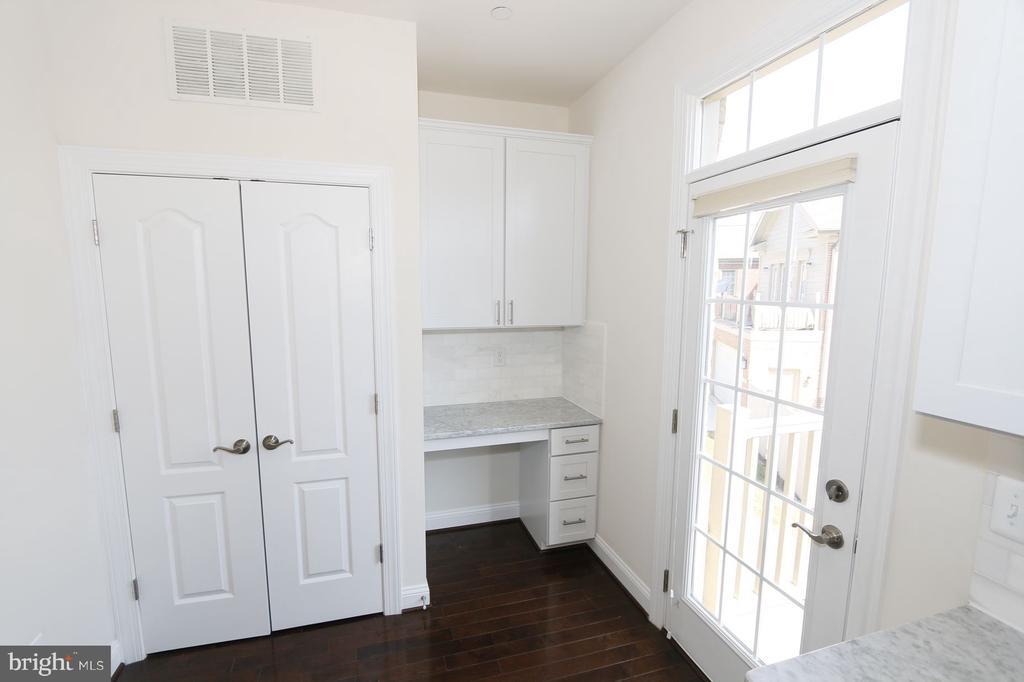 Foto principal - 6101 Solent Pl NE