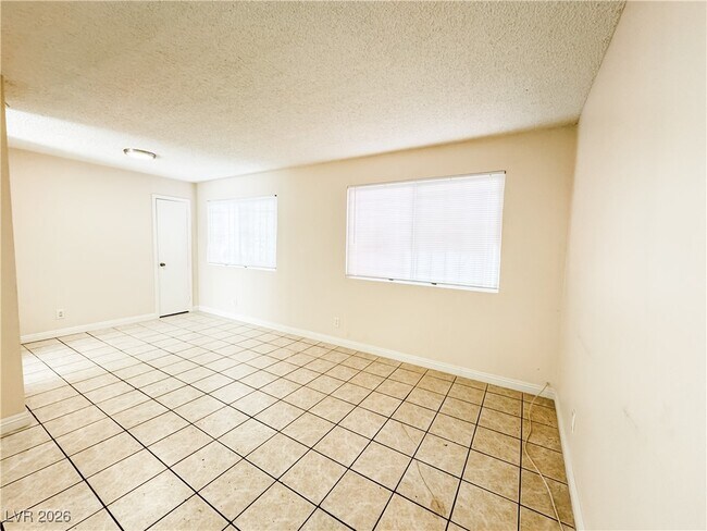 Building Photo - 3655 Kolendo Ct