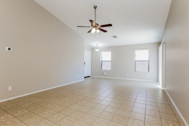 Building Photo - 24007 W Huntington Dr