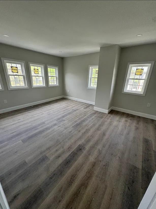 Building Photo - 510 Main St