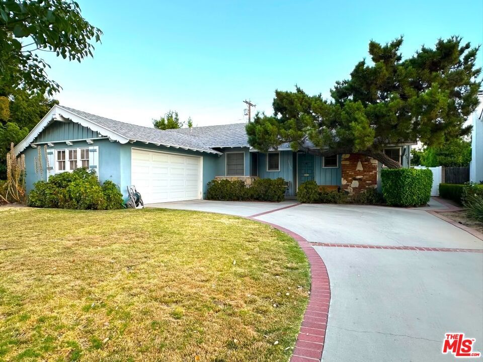 Foto principal - 20736 Keswick St