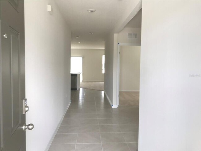 Foto del edificio - 674 Peyton Brooke Wy