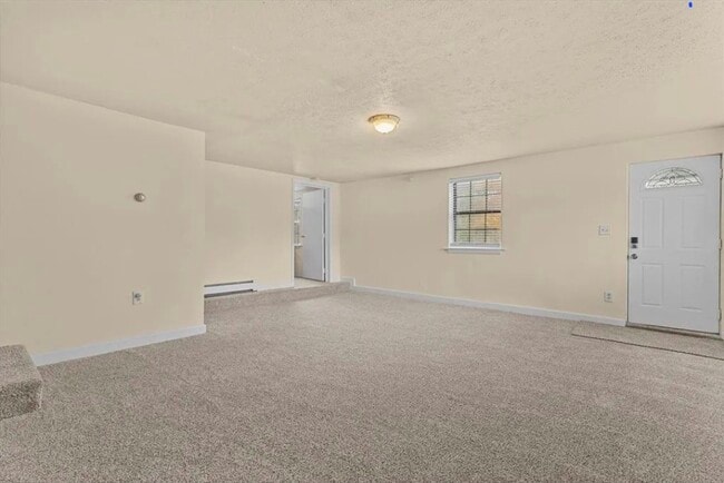 Building Photo - 333 Groveland St