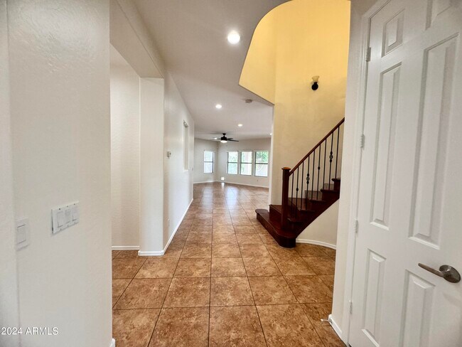 Foto del edificio - 14141 N 136th Ln
