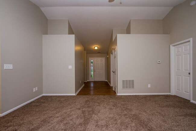Foto del edificio - 12044 Pepperwood Dr