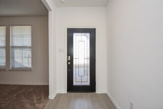 Building Photo - 8106 Royal Palm Ct