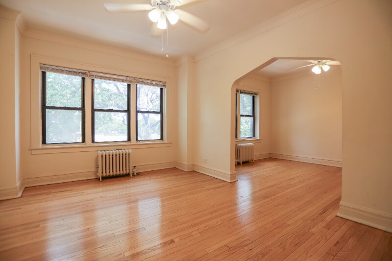 Foto principal - 2039 W Wellington Ave