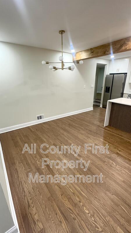Building Photo - 2194 Tilson Cir