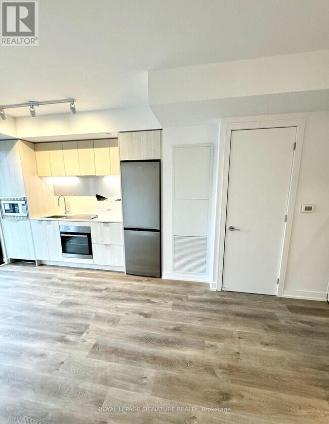 Photo du bâtiment - 1 Jarvis St