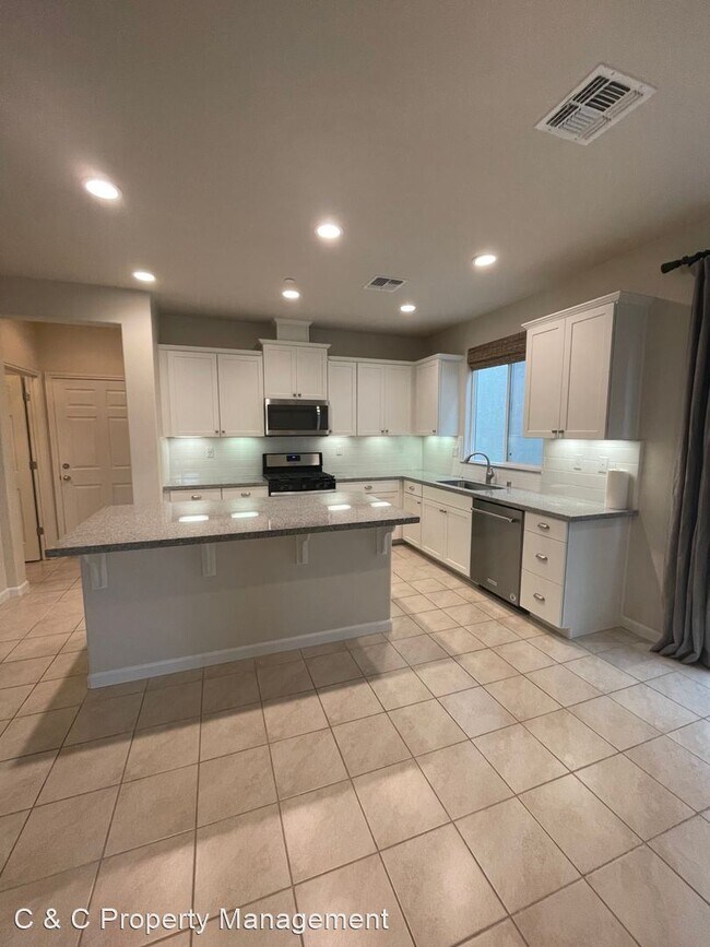 Foto del edificio - 3 br, 3 bath House - 17111 Morgan St