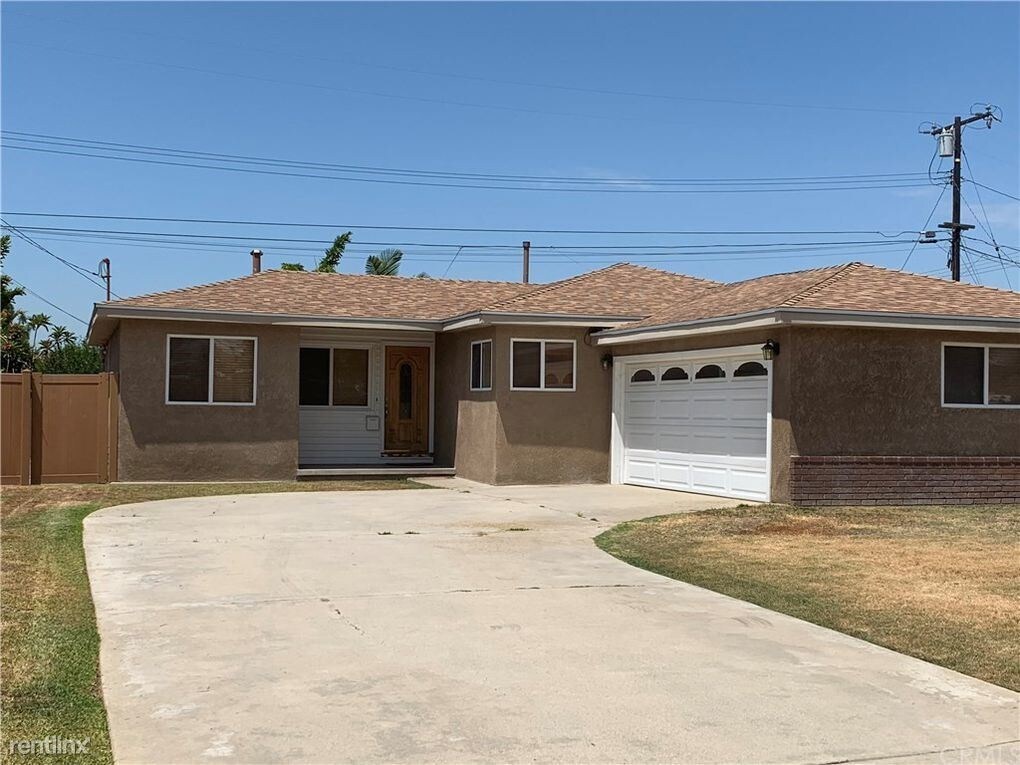 Primary Photo - 3 br, 2 bath House - 4537 N Linda Terrace Dr