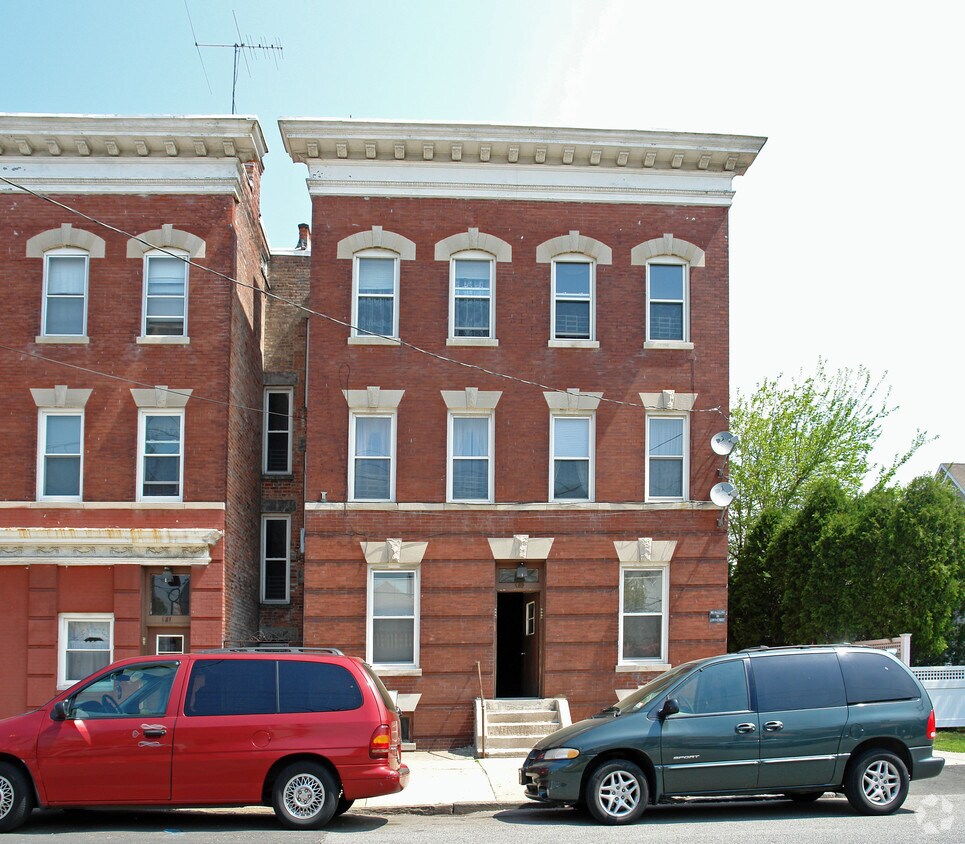 Foto del edificio - 189 Midland Ave