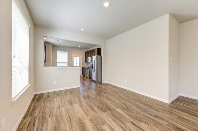 Building Photo - 3566 Paganini Pl