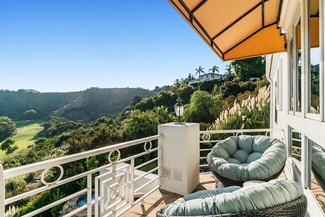 Foto del edificio - 2089 Sunrise Hill Dr