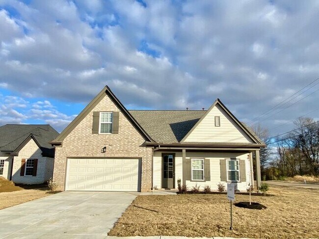 Building Photo - Now Leasing a 4-Bedrom 2.5 Bath Home in Mi...