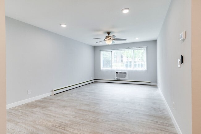 Interior Photo - Arbor Arms Apartments