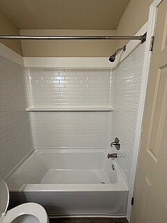 Baño 2 - Willow Grove Apartments