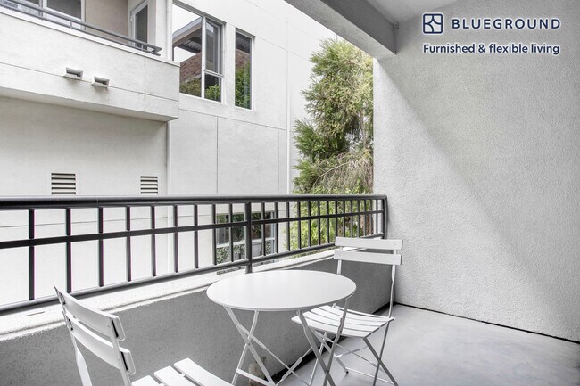 Foto del edificio - 4077 Glencoe Ave