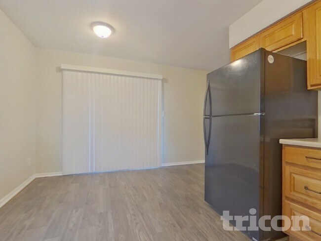 Foto del edificio - 3607 N 87th Ave